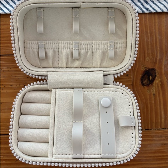 Dagne Dover Jewelry Travel Case - Picture 5 of 6